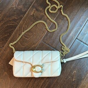 Coach Tabby Wristlet Quilted Leather Bag
